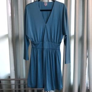 NWOT Halston Heritage Aqua Dolman Sleeve Dress
